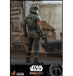 Star Wars - The Mandalorian figurine 1/6 Transport Trooper 31 cm