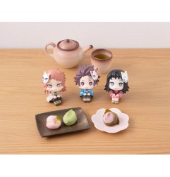 Demon Slayer Kimetsu no Yaiba - Statuette Look Up Makomo 11 cm