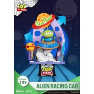 Toy Story - Diorama D-Stage Alien Racing Car 15 cm