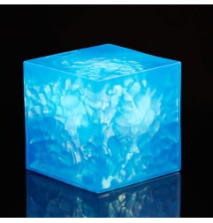 Marvel - Loki  Legends réplique Role-Play 1/1 Tesseract avec figurine Loki 15 cm