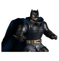 Batman The Dark Knight Returns - Figurine Dynamic Action Heroes 1/9 Armored Batman 21 cm