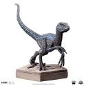 Jurassic World - Statuette Icons Velociraptor Blue 9 cm