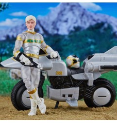 Power Rangers Lightning Collection - Figurine In Space Silver Ranger 15 cm