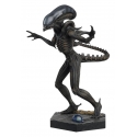 Alien & Predator - Figurine Xenomorph 14 cm