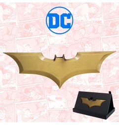 DC Comics - The Dark Knight réplique Batman Batarang Limited Edition 18 cm