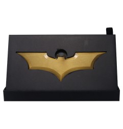 DC Comics - The Dark Knight réplique Batman Batarang Limited Edition 18 cm
