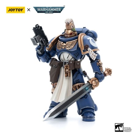 Warhammer - 40k figurine 1/18 Ultramarines Primaris Company Champion Brother Parnaeus 12 cm
