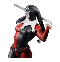 DC Comics - DC Direct statuette Resin Harley Quinn: Red White & Black (Harley Quinn by Stjepan Sejic) 19 cm