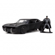 Batman Hollywood Rides 2022 - Réplique 1/32 Batmobile métal 2022 avec figurine de Batman