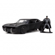 Batman Hollywood Rides 2022 - Réplique 1/32 Batmobile métal 2022  avec figurine de Batman