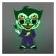 DC Comics - Pin pin's POP! émaillé DOTD Joker (Glow-in-the-Dark) 10 cm