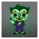 DC Comics - Pin pin's POP! émaillé DOTD Joker (Glow-in-the-Dark) 10 cm