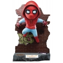 Spider-Man Homecoming - Statuette Egg Attack Spider-Man 32 cm