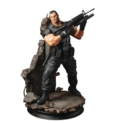 Marvel - Comics Fine Art statuette 1/6 The Punisher 30 cm