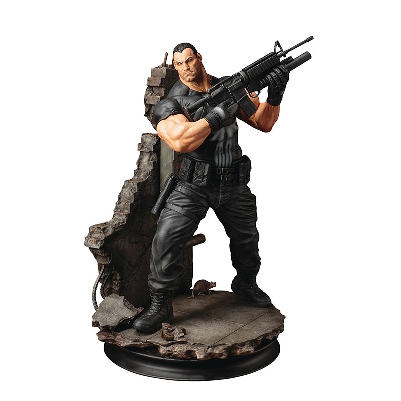 Marvel - Comics Fine Art statuette 1/6 The Punisher 30 cm