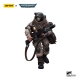 Warhammer 40k - Figurine 1/18 Astra Militarum Cadian Command Squad Veteran with Medi-pack 12 cm