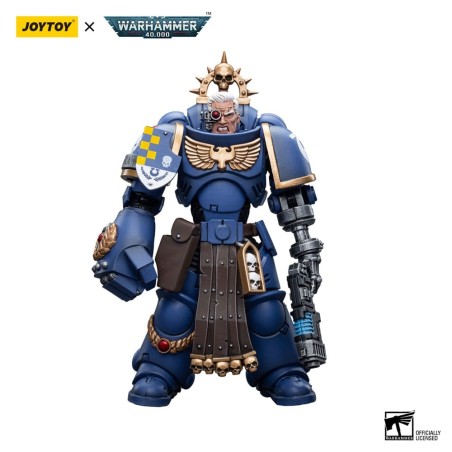 Warhammer - 40k figurine 1/18 Ultramarines Lieutenant with Power Fist 12 cm