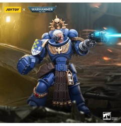 Warhammer 40k - Figurine 1/18 Ultramarines Lieutenant with Power Fist 12 cm