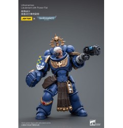 Warhammer - 40k figurine 1/18 Ultramarines Lieutenant with Power Fist 12 cm