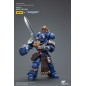 Warhammer - 40k figurine 1/18 Ultramarines Lieutenant with Power Fist 12 cm