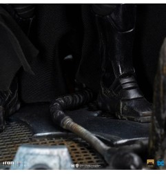 DC Comics - Statuette Art Scale 1/10 Batman Unleashed Deluxe 24 cm