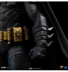 Batman - Statuette Art Scale 1/10 Batman Unleashed Deluxe 24 cm