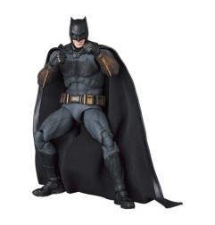 Batman - Figurine MAFEX Ultraman Batman Zack Snyder's Justice League Ver. 16 cm