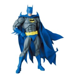 Batman - Figurine MAFEX Ultraman Knight Crusader  19 cm