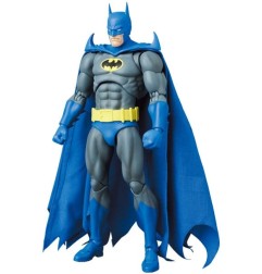 Batman - Figurine MAFEX Ultraman Knight Crusader  19 cm