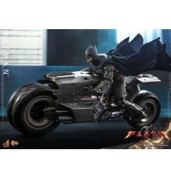 DC Comics - The Flash figurine Movie Masterpiece 1/6 Batman 30 cm