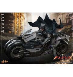 The Flash - Figurine Movie Masterpiece 1/6 Batman 30 cm