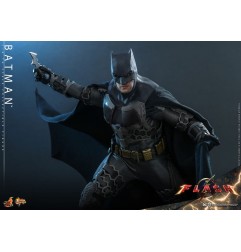 DC Comics - The Flash figurine Movie Masterpiece 1/6 Batman 30 cm