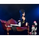 Elvira, maîtresse des ténèbres - Figurine Toony Terrors Elvira on Couch 15 cm