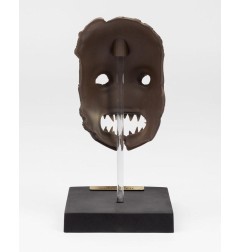 Dead by Daylight - Réplique 1/2 du masque de The Trapper Limited Edition 20 cm