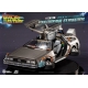 Retour vers le futur - Statuette Egg Attack Floating Back to the Future II DeLorean Standard Version 20 cm