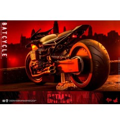 The Batman - Véhicule Movie Masterpiece 1/6 Batcycle 42 cm