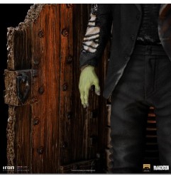 Universal Monsters - Statuette 1/10 Deluxe Art Scale Frankenstein Monster 24 cm