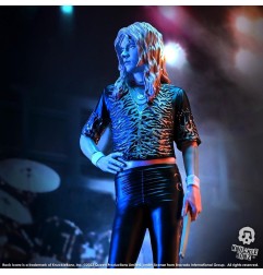 Queen - Statuette Rock Iconz Roger Taylor II (Sheer Heart Attack Era) 23 cm