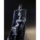 DC Direct - Statuette Resin 1/10 Batman Black & White by Bill Sienkiewicz 20 cm