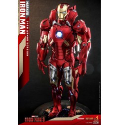 Marvel - Iron Man 3 diorama 1/6 Iron Man Mark VII (Open Armor Version) 32 cm