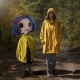 Coraline - Peluche 1/1 Coraline with Button Eyes 152 cm