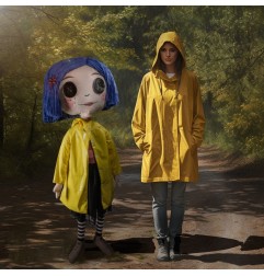 Coraline - Peluche 1/1  with Button Eyes 152 cm