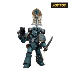 Warhammer The Horus Heresy - Figurine 1/18 Sons of Horus MKIV Tactical Squad Legionary with Legion Vexilla 12 cm