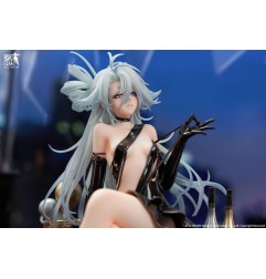 Girls Frontline - Statuette 1/7 PA-15 Phantom Thief of Champagne Ver 24 cm