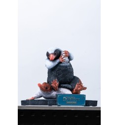 Les Animaux fantastiques - Statue Life-Size 1/1 Niffler 2 22 cm