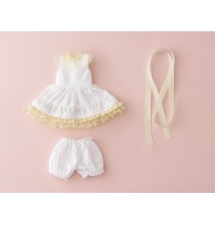 Harmonia Bloom - Figurine Seasonal Dol Chatty 23 cm