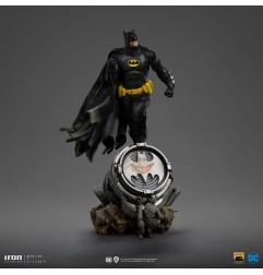 DC Comics - Statuette 1/10 BDS Art Scale Batman Deluxe (Black Version Exclusive) heo EU Exclusive 30 cm