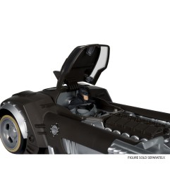 DC Multiverse - Véhicule White Knight Batmobile (Gold Label) 18 cm