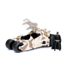 Batman - The Dark Knight 1/24 2008 Batmobile Camo métal avec figurine