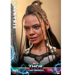 Marvel - Thor: Love and Thunder Masterpiece figurine 1/6 Valkyrie 28 cm